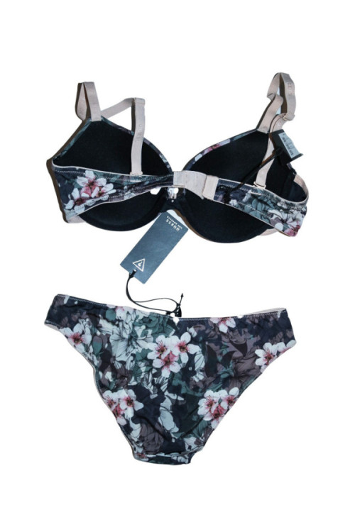 Guess Bra + panties (size S)