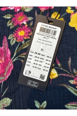 Vero Moda Платье