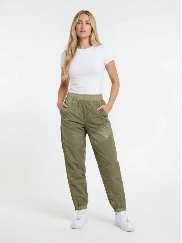 Calvin Klein Püksid, värv: roheline