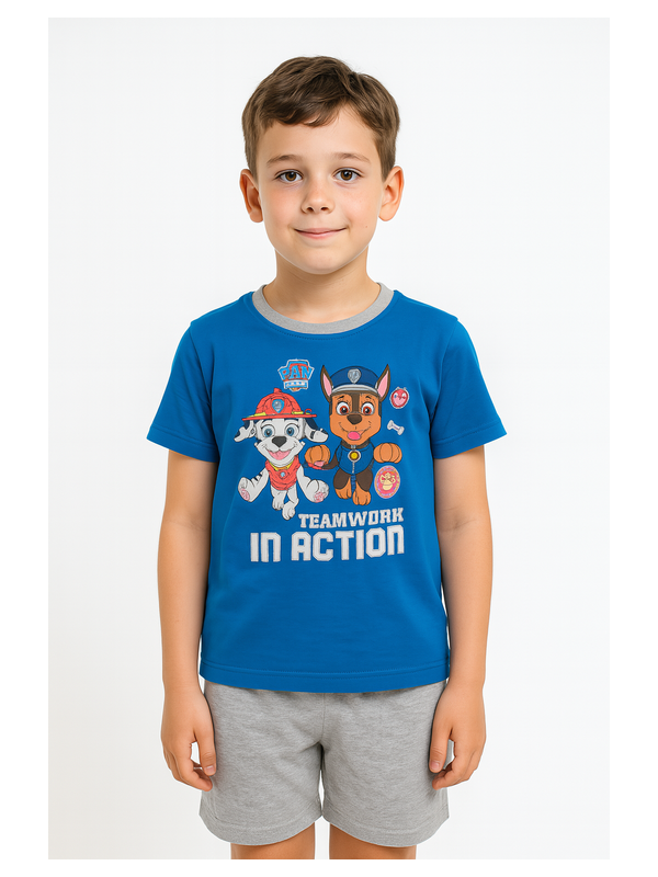 T-shirt with shorts