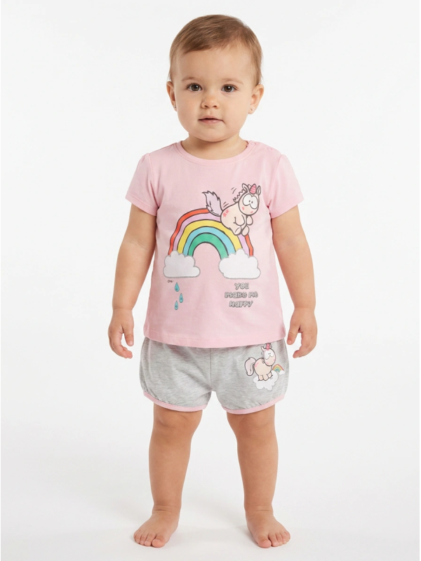 T-shirt with shorts