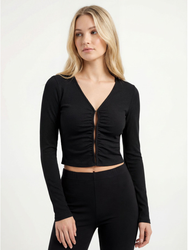Long-sleeved top
